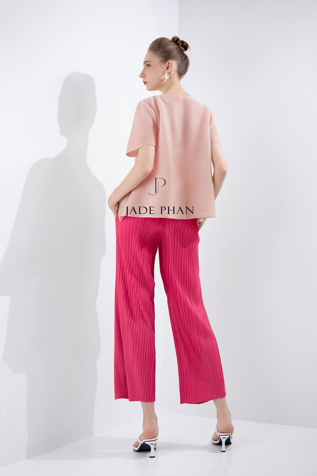 SET AIME'E Pleated Top Pink & KATLE Pleated Pants Magenta